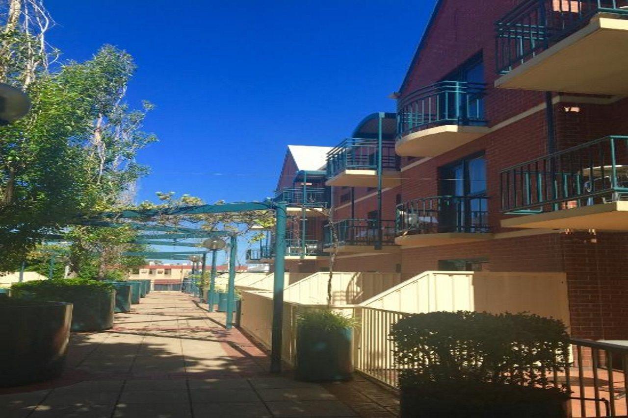 Breakfree Adelaide Aparthotel Exterior photo