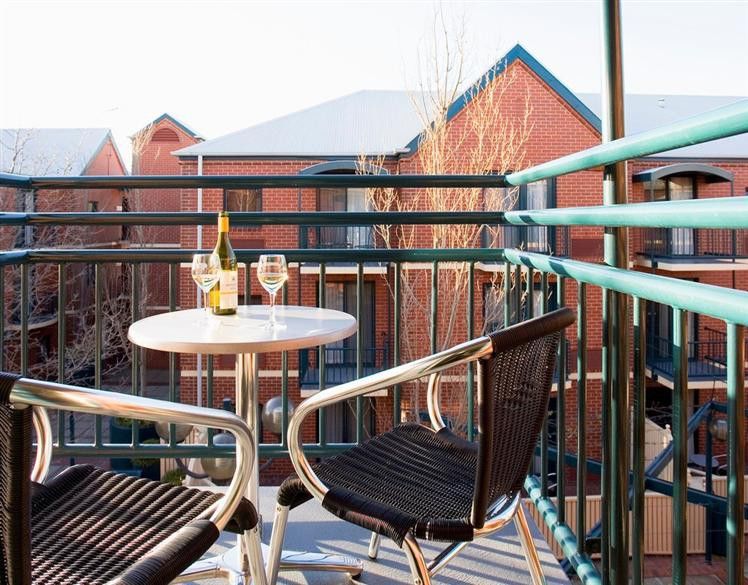 Breakfree Adelaide Aparthotel Exterior photo
